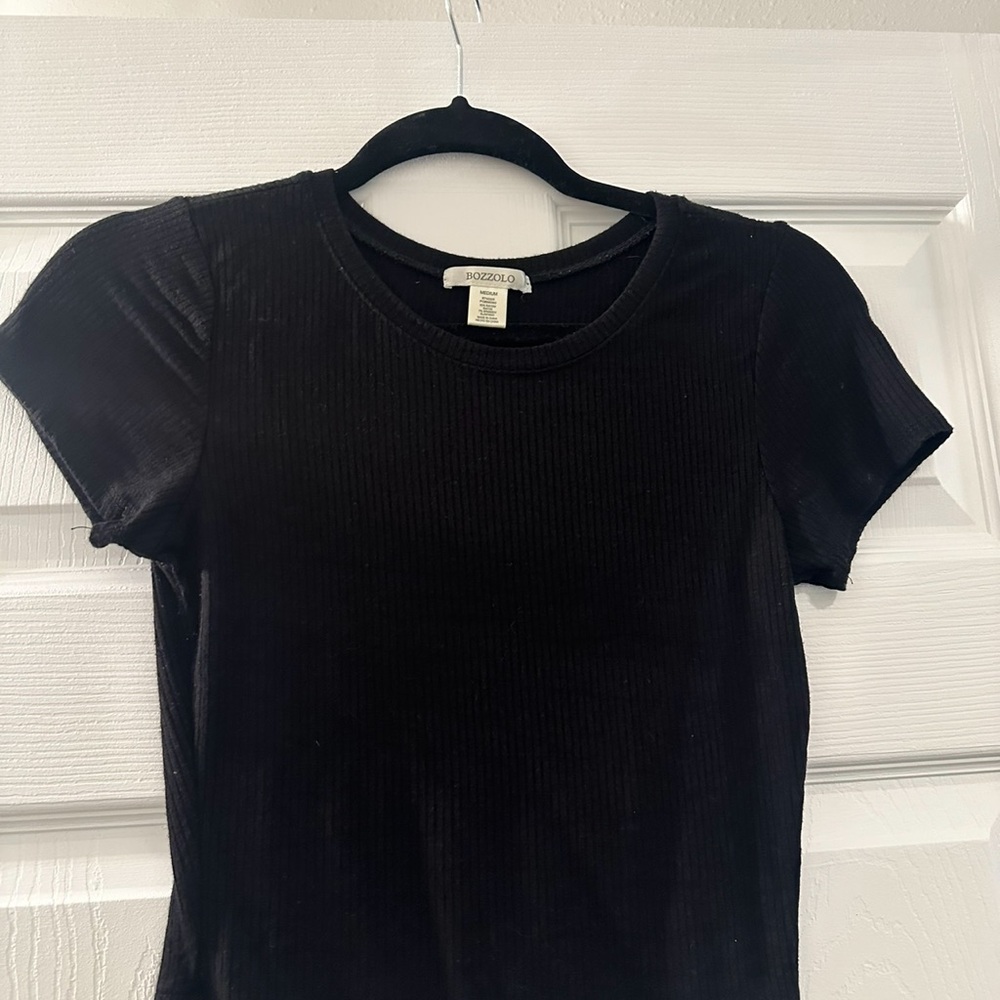 Black t-shirt,size:M